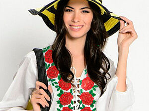 Simple machine embroidery designs for blouse back neck