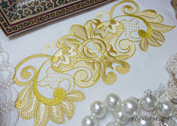 Machine Embroidery Design Rich gold border