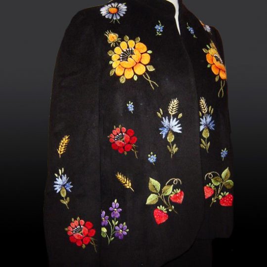 Estonian Floral Machine Embroidery Designs