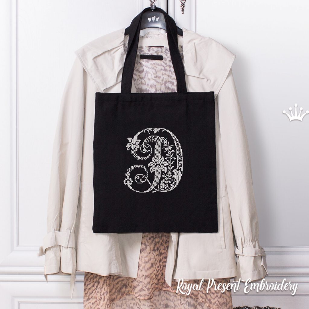 Machine embroidery on shopping bags| Royal Present Embroidery