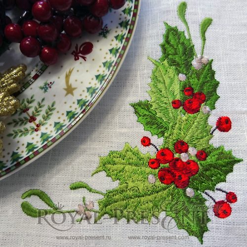 Vintage Christmas Machine Embroidery Design with holly berry