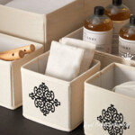 Scrolls Arabesque Medallion - 5 sizes