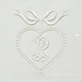 Heart frame with 3D bow