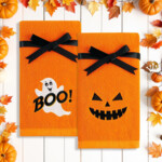 Jack o lantern and ghost machine embroidery designs - 4 sizes