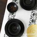 Black element for borders
