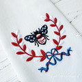 Patriotic bee with wreath - 3 sizes