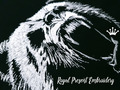 Roaring Grizzly Bear Machine Embroidery Design - 4 sizes