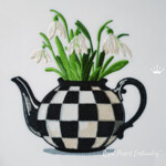 Checkered teapot with snowdrops - 4 sizes