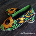 Sunflowers Espadrilles Machine Embroidery Pattern - 4 sizes