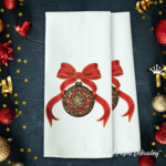 Baroque ball with red bow - 4 sizes