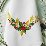 Winter corner with gold leaves and berries - 3 sizes