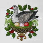 Christmas goose laying eggs Large - 4 sizes
