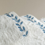 Laurel Border - 3 sizes