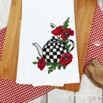 Checkered teapot with poppies - 4 sizes