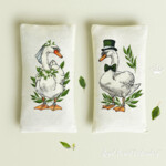 Swans Bride and Groom set small - 5 sizes