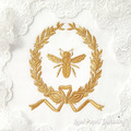 Bee with Laurel wreath Machine embroidery design - 2 sizes